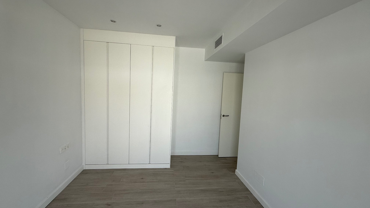 Se vende Villa - Chalet de 5 dormitorios en Costa Blanca, Alicante, España