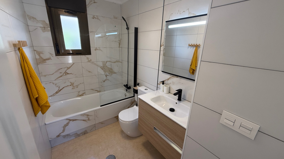 3 Bed Townhouse for sale in San Miguel De Salinas Costa Blanca, Alicante, Spain