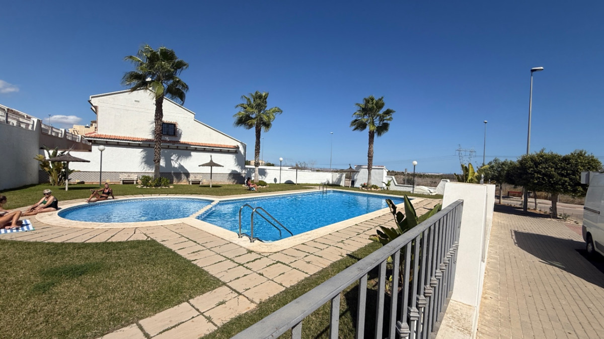 3 Bed Townhouse for sale in San Miguel De Salinas Costa Blanca, Alicante, Spain