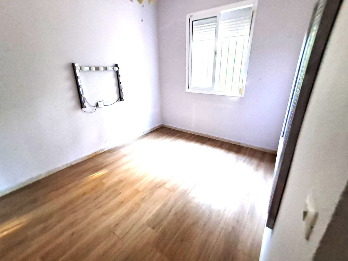 5 Bed Townhouse for sale in Estepona Costa Del Sol, Málaga, Spain