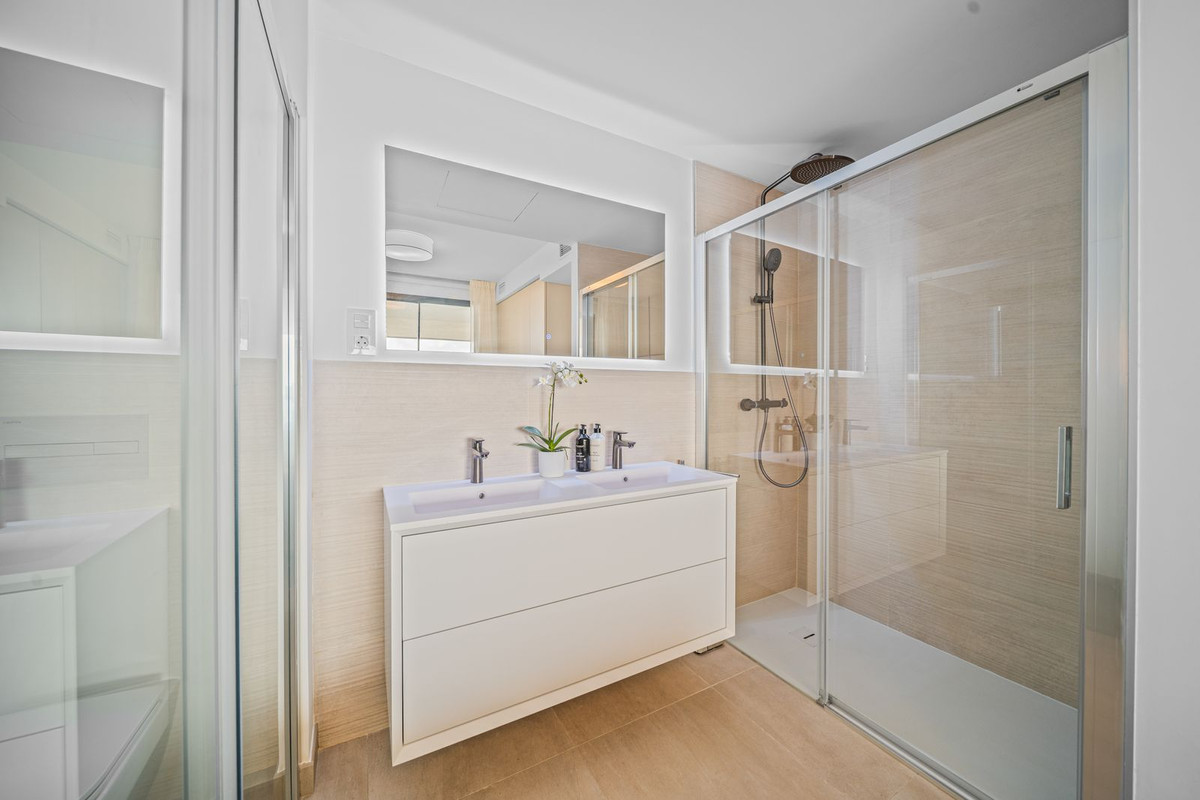 2 Bed Apartment for sale in Carvajal Costa Del Sol, Málaga, Spain
