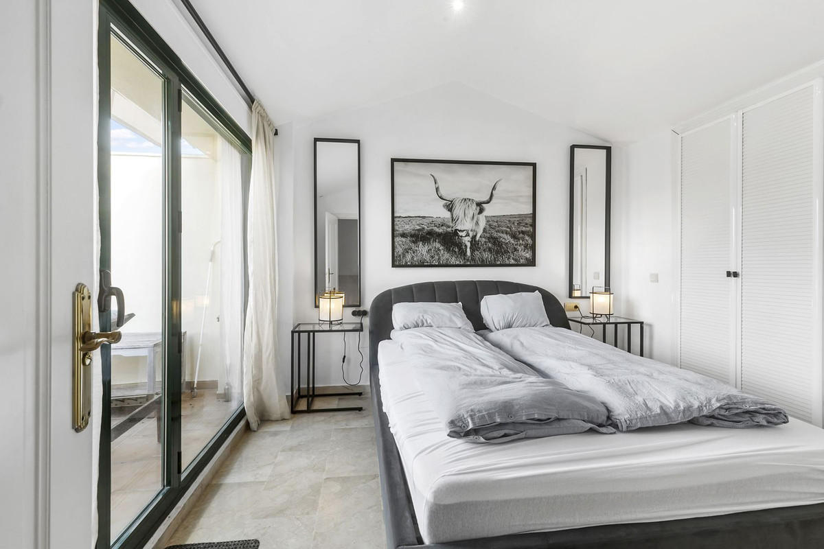 3 Bed Apartment for sale in Benalmadena Costa Del Sol, Málaga, Spain