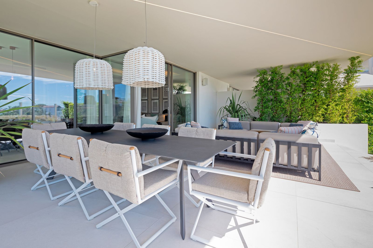 4 Bed Townhouse for sale in Nueva Andalucía Costa Del Sol, Málaga, Spain
