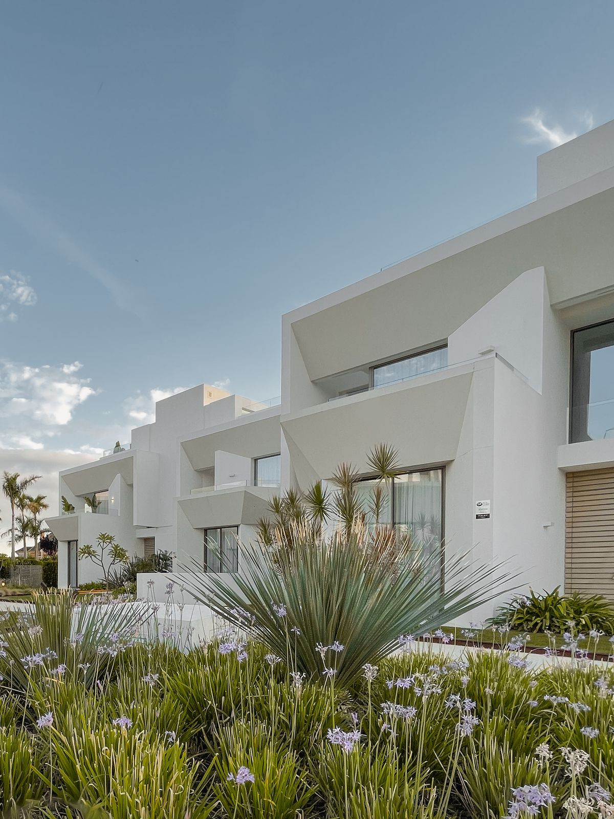 4 Bed Townhouse for sale in Nueva Andalucía Costa Del Sol, Málaga, Spain