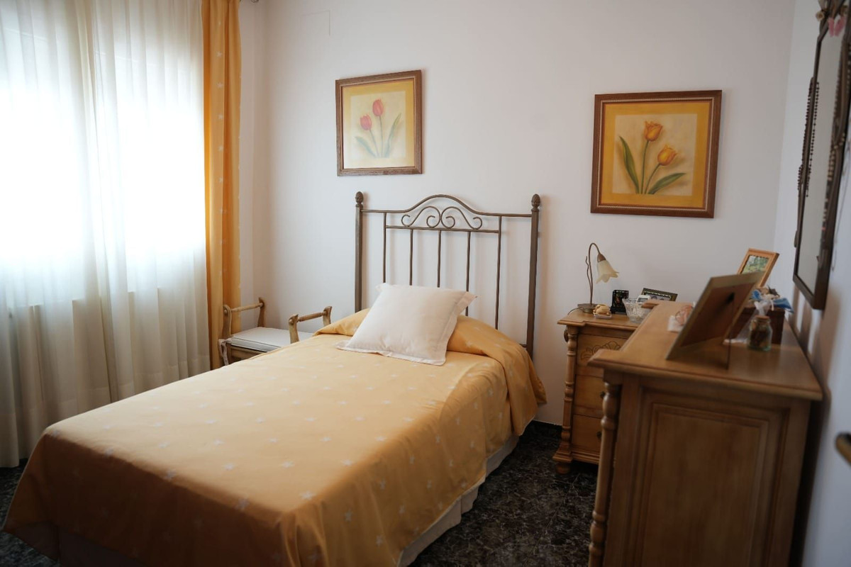 5 Bed Townhouse for sale in Arroyo De La Miel Costa Del Sol, Málaga, Spain