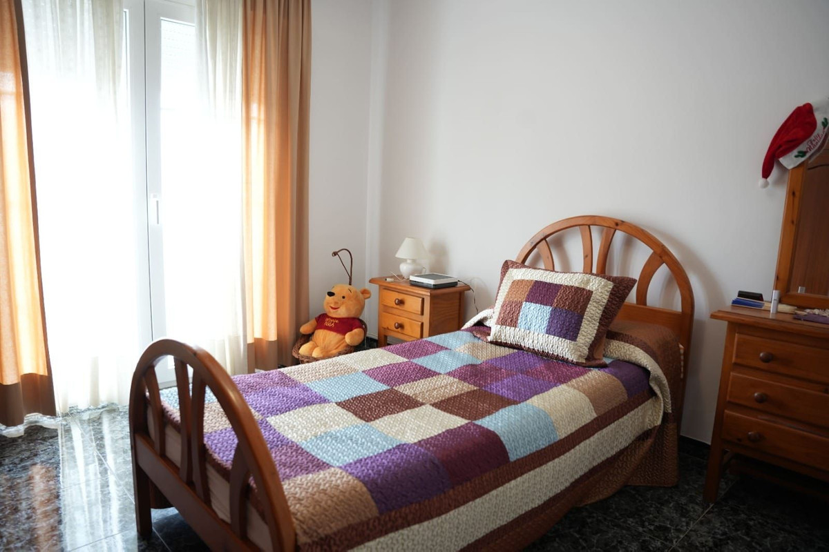 5 Bed Townhouse for sale in Arroyo De La Miel Costa Del Sol, Málaga, Spain