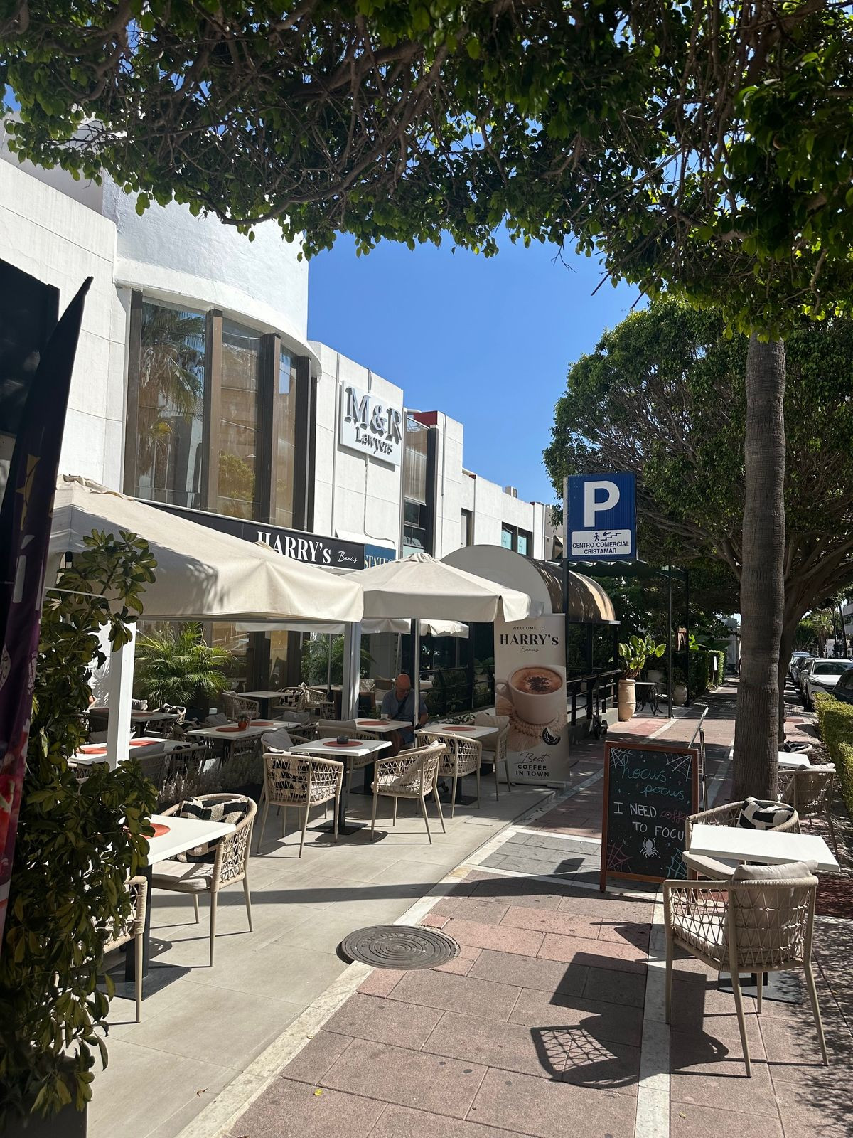 Commercial unit for sale in Puerto Banús Costa Del Sol, Málaga, Spain