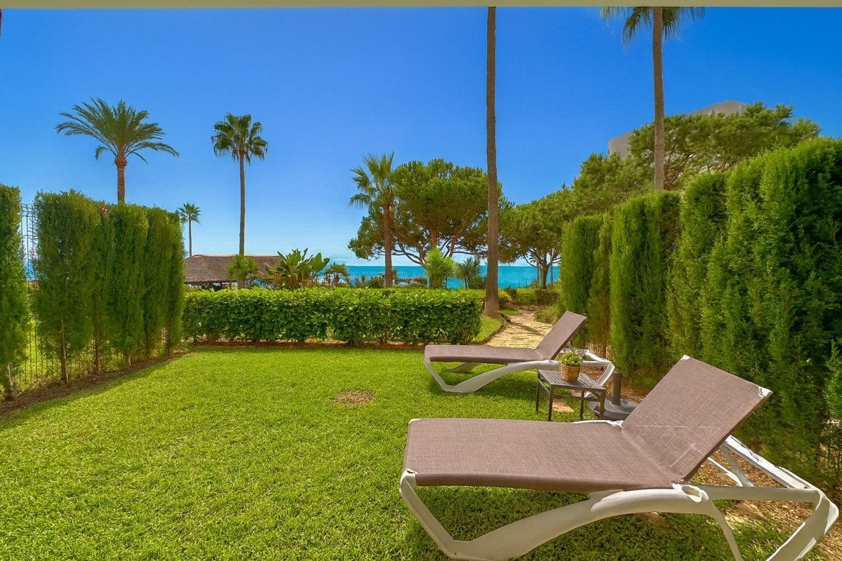 Se vende Apartamento Planta Baja de 2 dormitorios en Costa Del Sol, Málaga, España