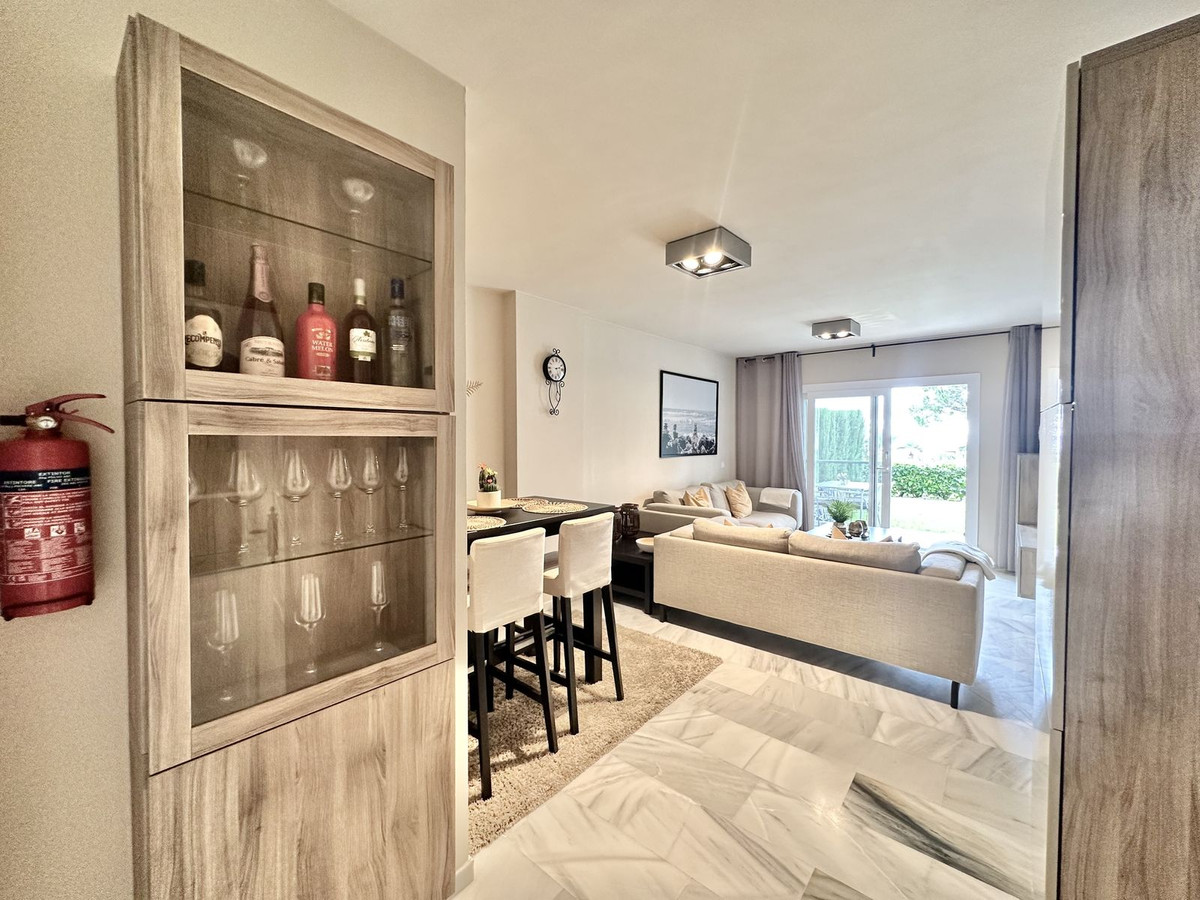 2 Bed Apartment for sale in Calahonda Costa Del Sol, Málaga, Spain