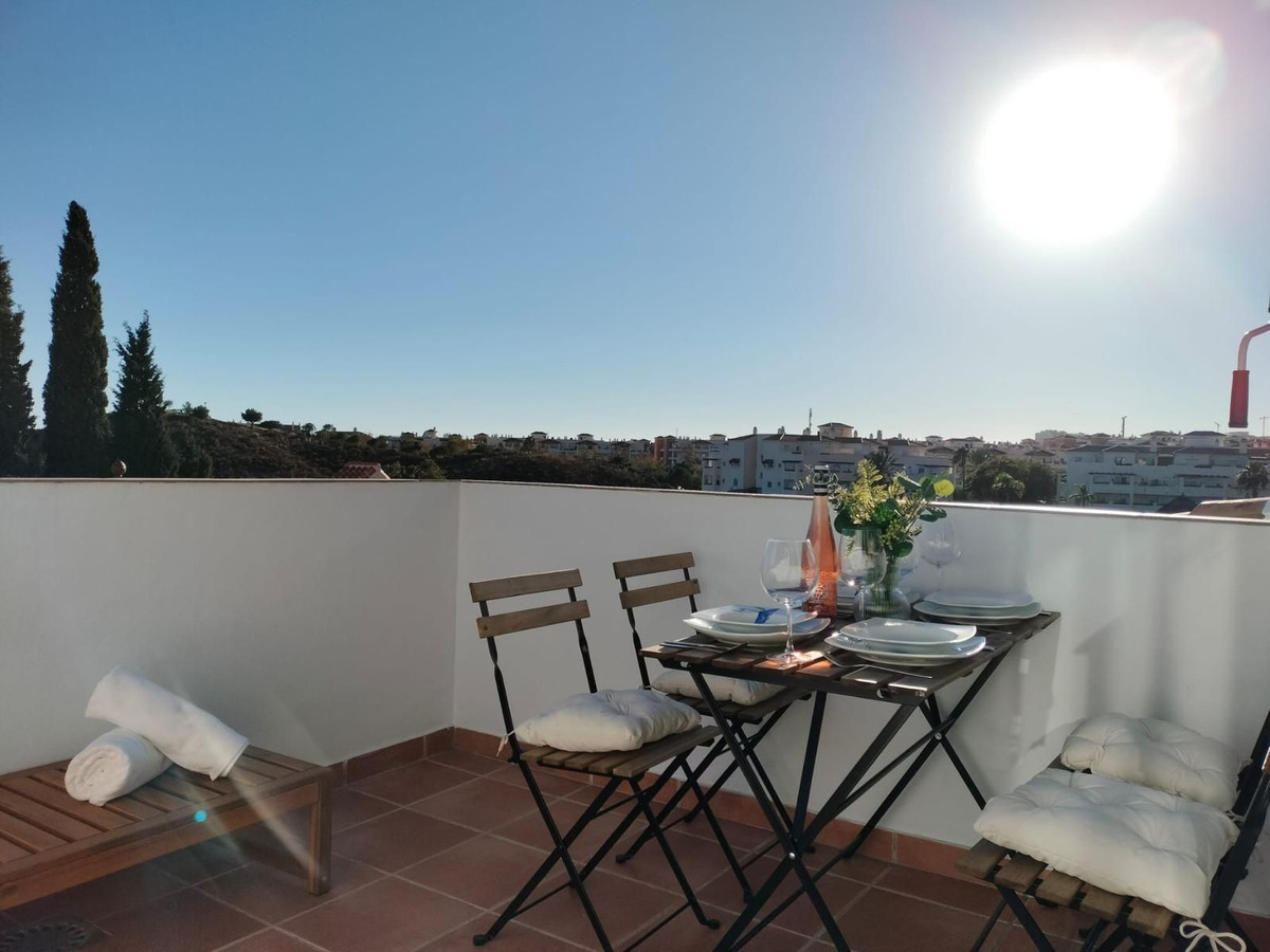 7 Bed Townhouse for sale in Benalmadena Costa Del Sol, Málaga, Spain