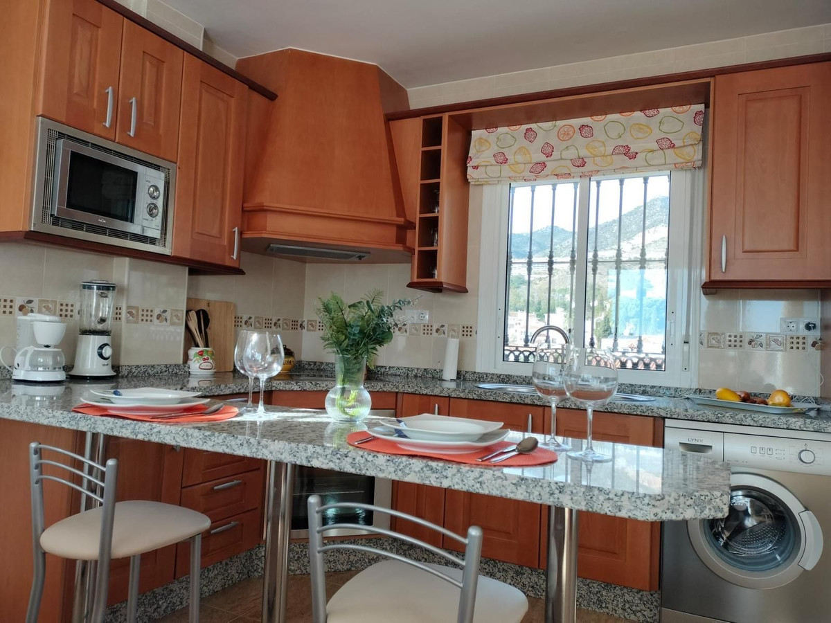 7 Bed Townhouse for sale in Benalmadena Costa Del Sol, Málaga, Spain