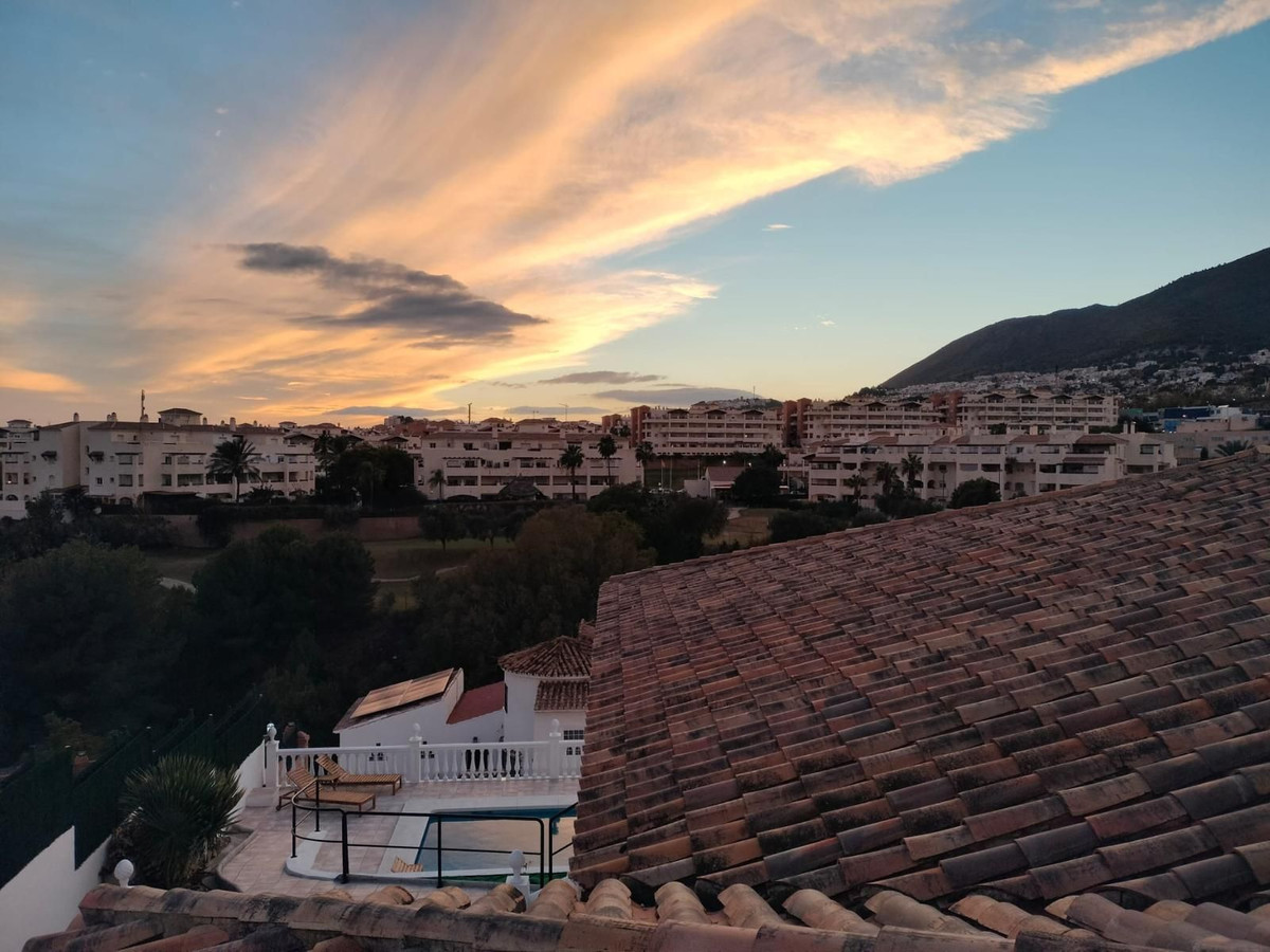 7 Bed Townhouse for sale in Benalmadena Costa Del Sol, Málaga, Spain