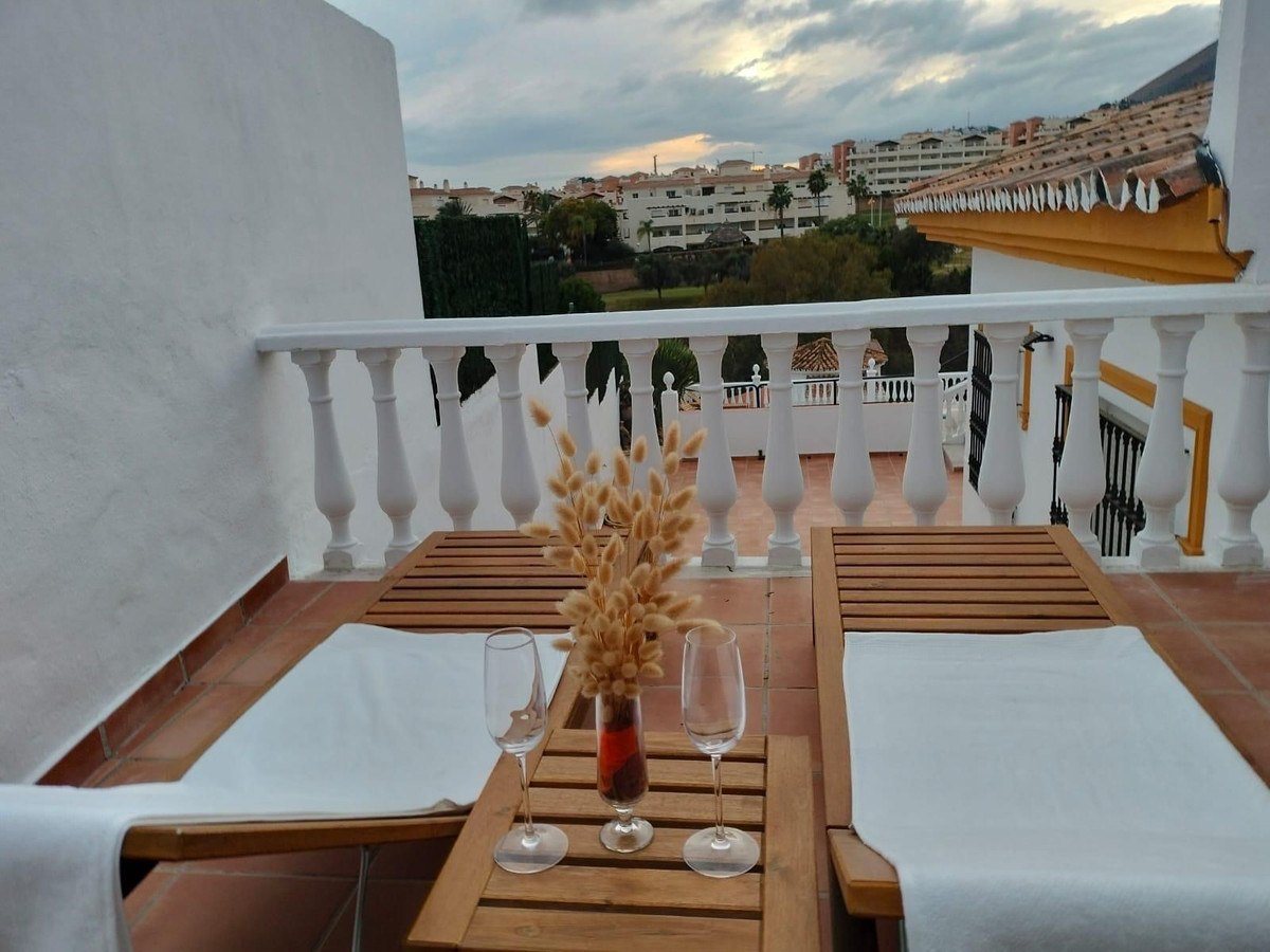 7 Bed Townhouse for sale in Benalmadena Costa Del Sol, Málaga, Spain