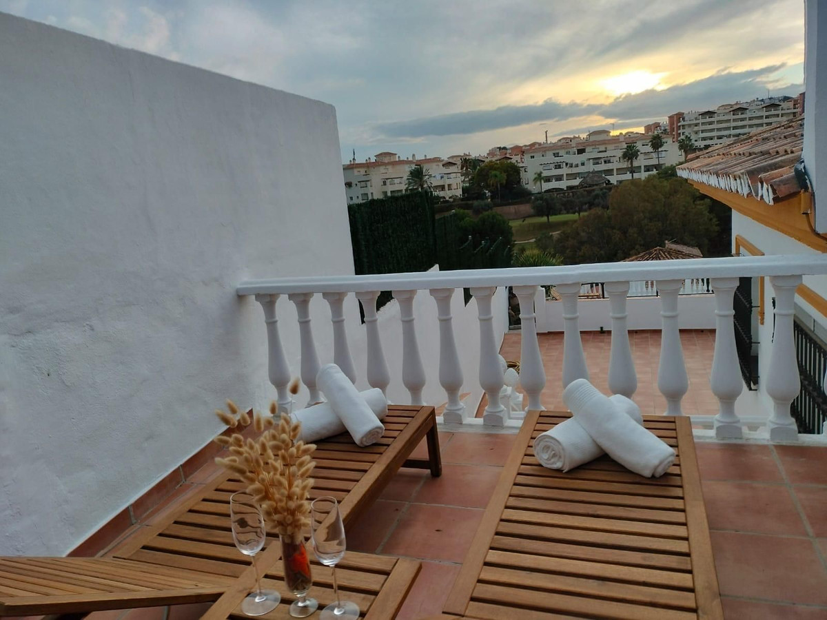 7 Bed Townhouse for sale in Benalmadena Costa Del Sol, Málaga, Spain