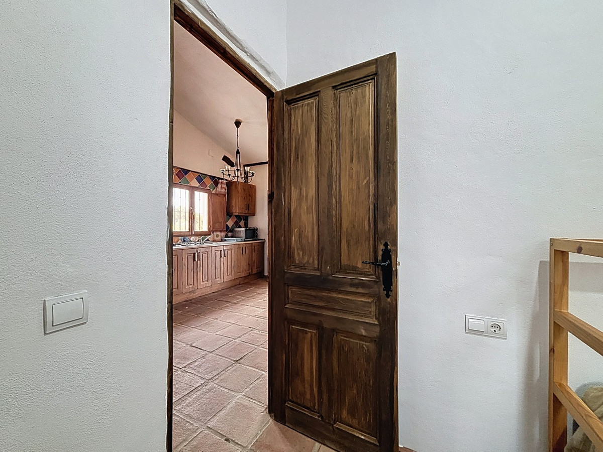 2 Bed Townhouse for sale in Vélezmálaga Costa Del Sol East, Málaga, Spain