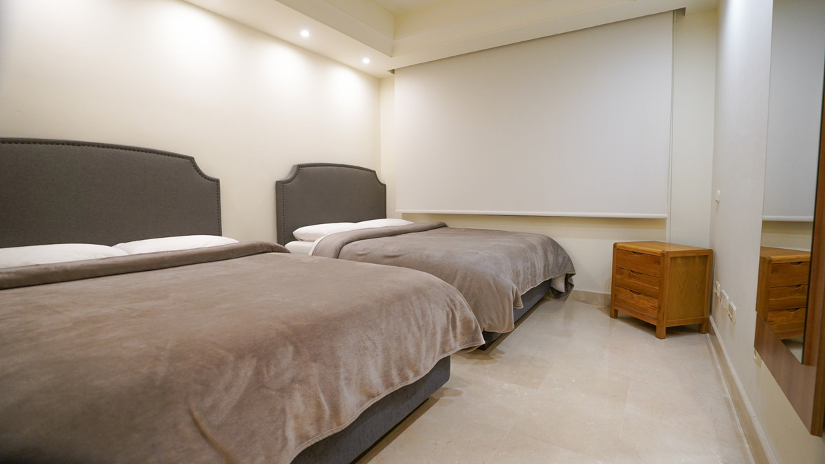 3 Bed Apartment for sale in Puerto Banús Costa Del Sol, Málaga, Spain