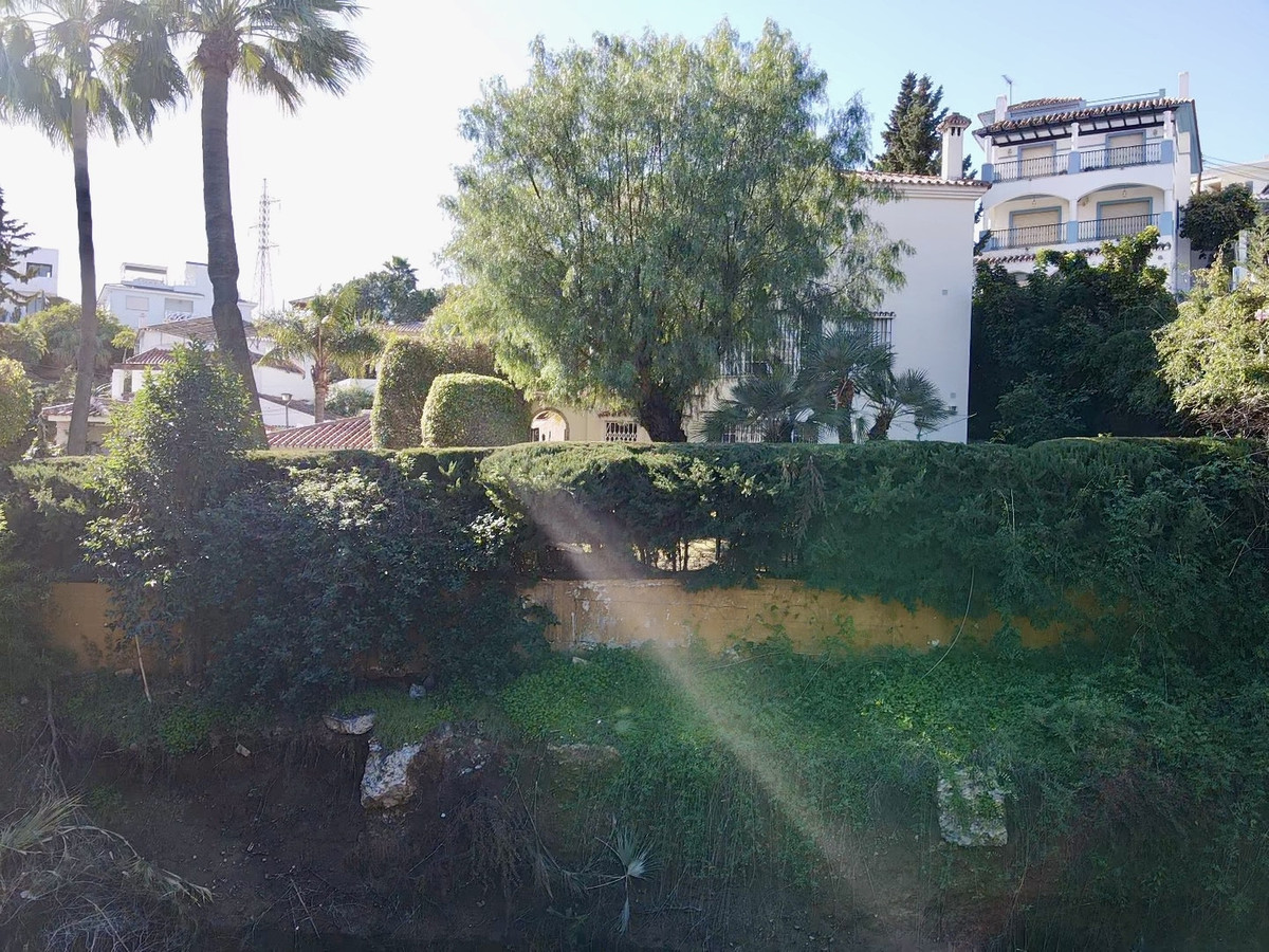 Se vende Terreno Rustico  en Costa Del Sol, Málaga, España