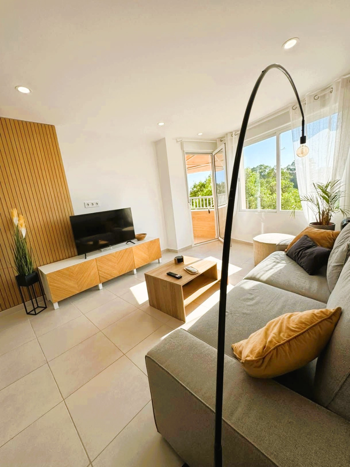 3 Bed Apartment for sale in Torrevieja Costa Blanca, Alicante, Spain