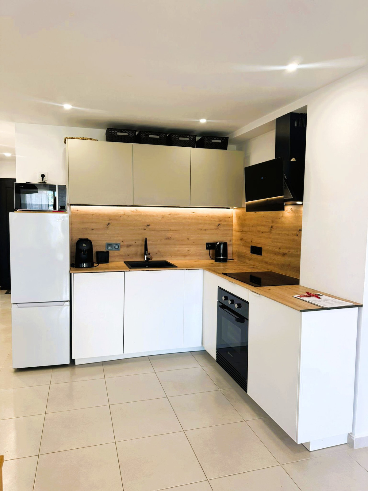 3 Bed Apartment for sale in Torrevieja Costa Blanca, Alicante, Spain