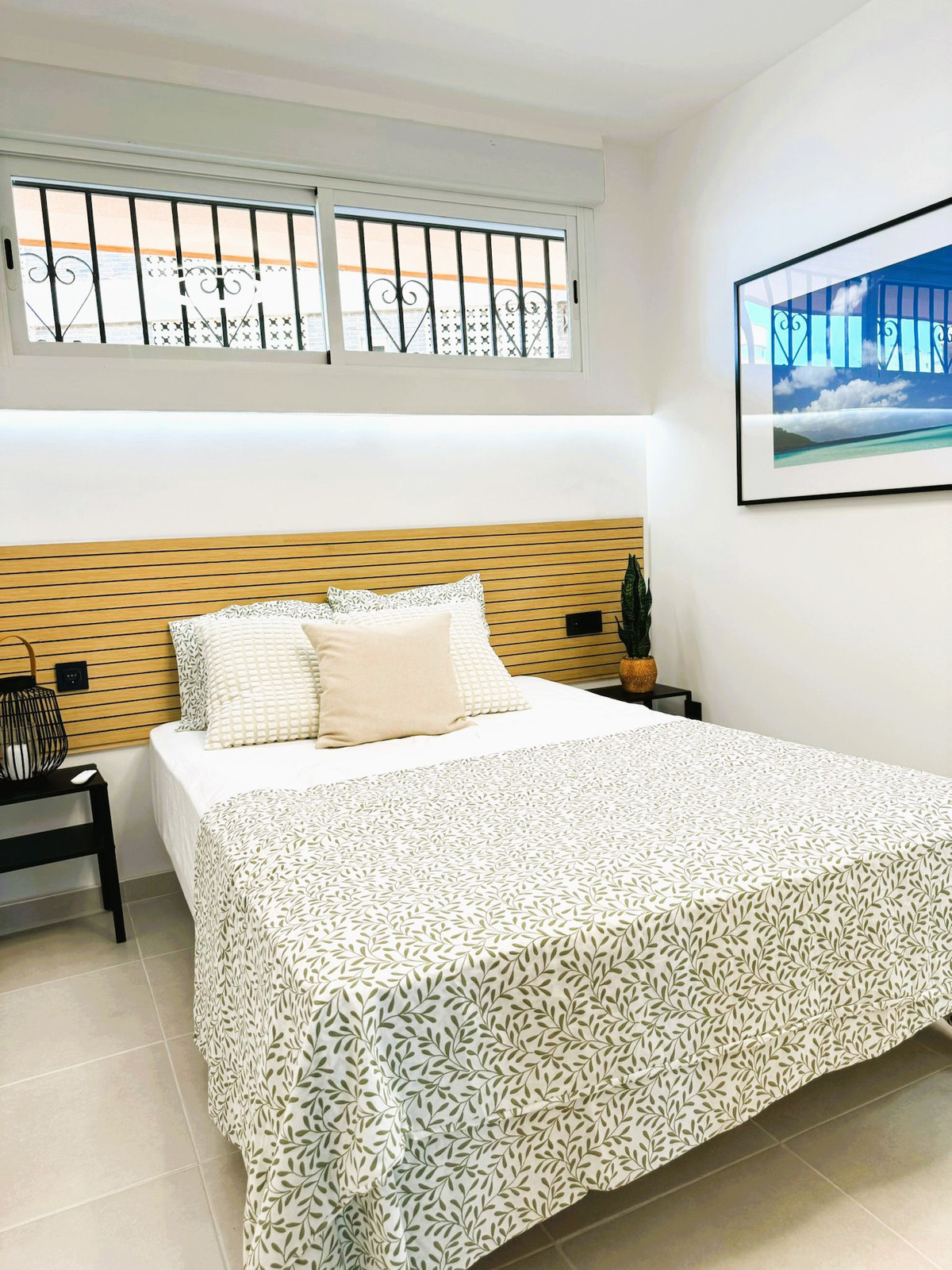 3 Bed Apartment for sale in Torrevieja Costa Blanca, Alicante, Spain