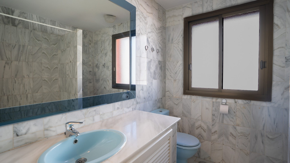 4 Bed Townhouse for sale in Marbella Costa Del Sol, Málaga, Spain