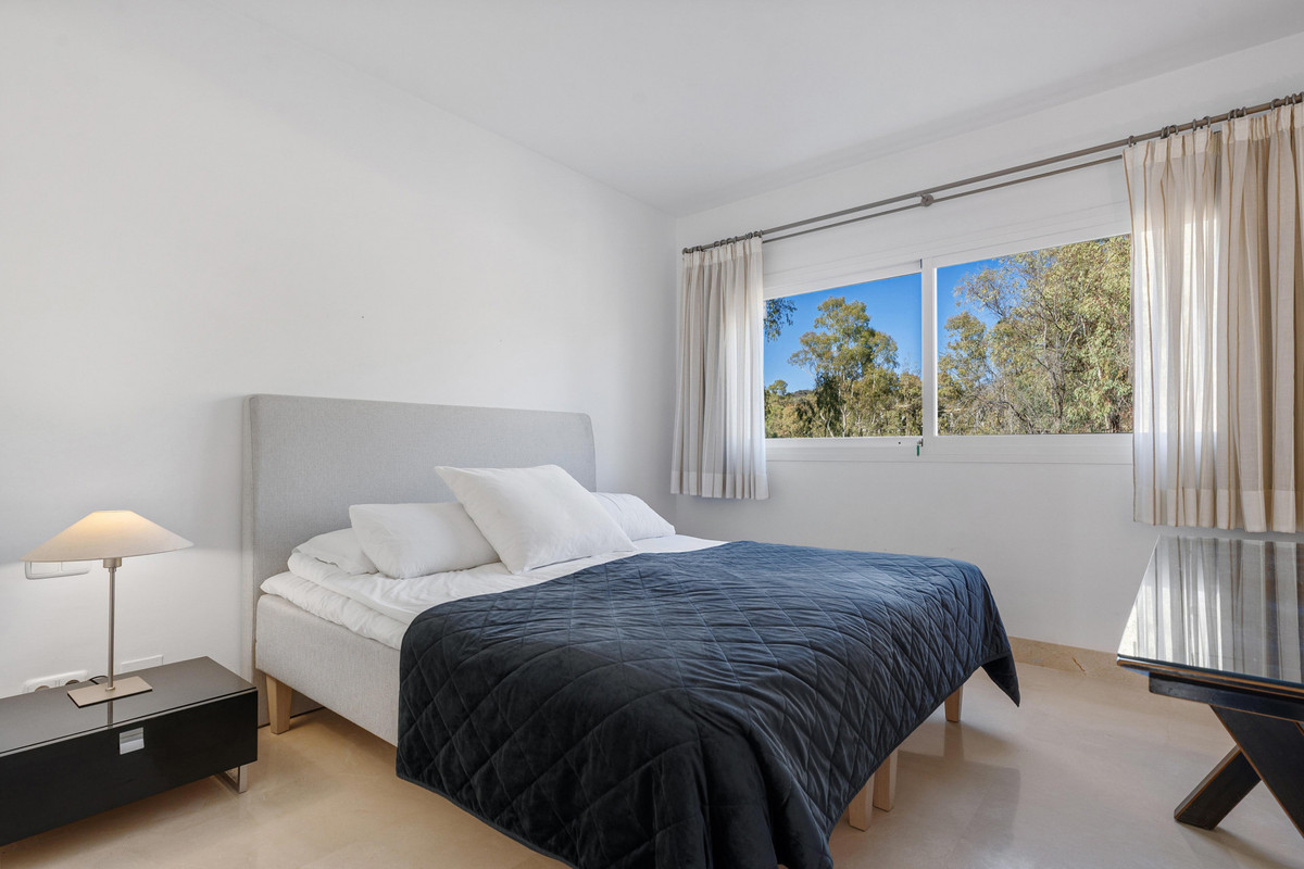 3 Bed Apartment for sale in Nueva Andalucía Costa Del Sol, Málaga, Spain