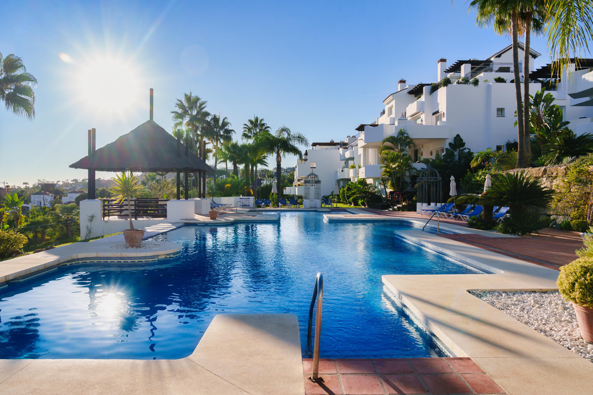 3 Bed Apartment for sale in Nueva Andalucía Costa Del Sol, Málaga, Spain