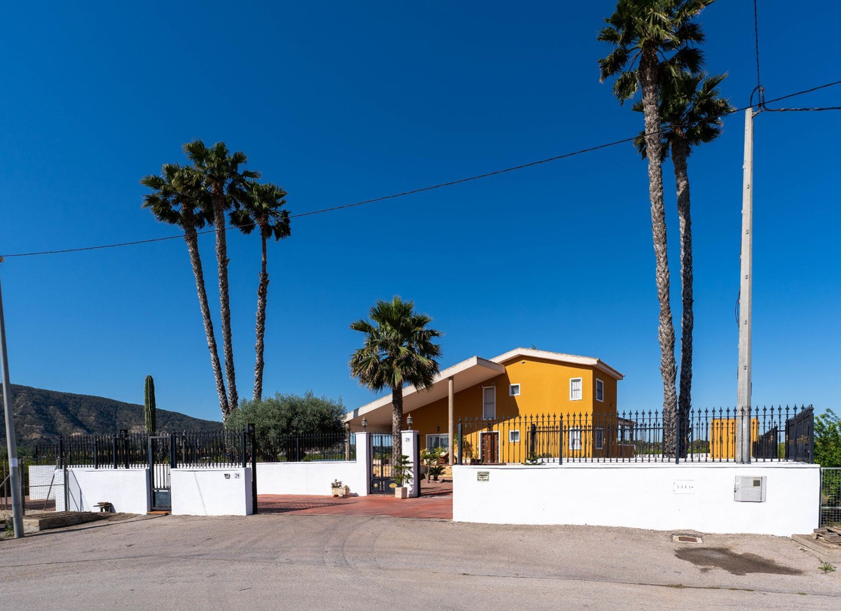 Se vende Villa - Chalet de 5 dormitorios en Costa Blanca, Alicante, España