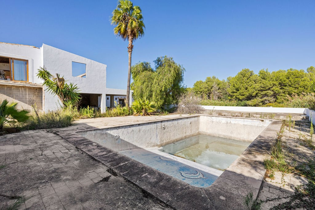 3 Bed Commercial unit for sale in Javea Costa Blanca, Alicante, Spain