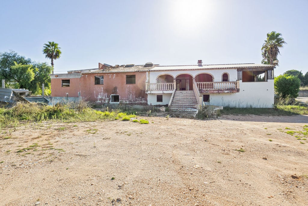 3 Bed Commercial unit for sale in Javea Costa Blanca, Alicante, Spain