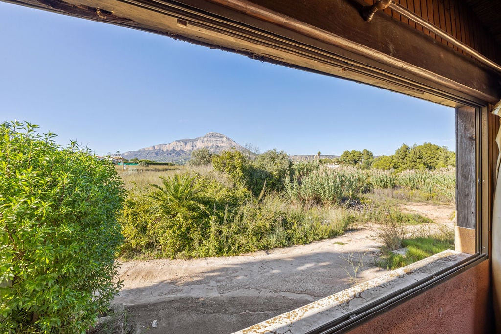 3 Bed Commercial unit for sale in Javea Costa Blanca, Alicante, Spain