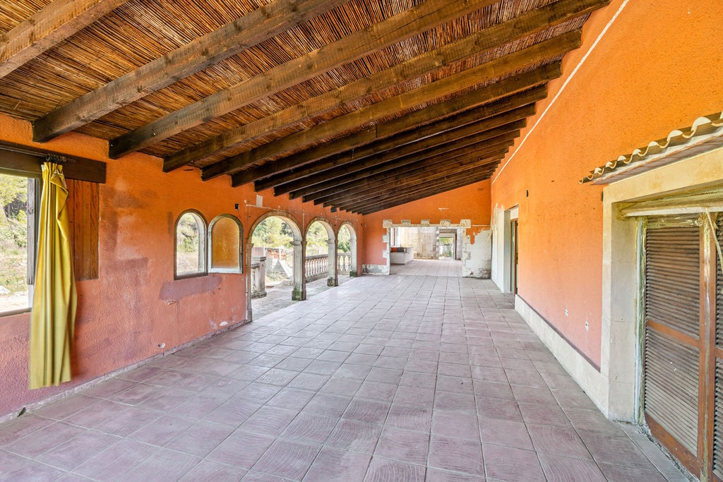 3 Bed Commercial unit for sale in Javea Costa Blanca, Alicante, Spain