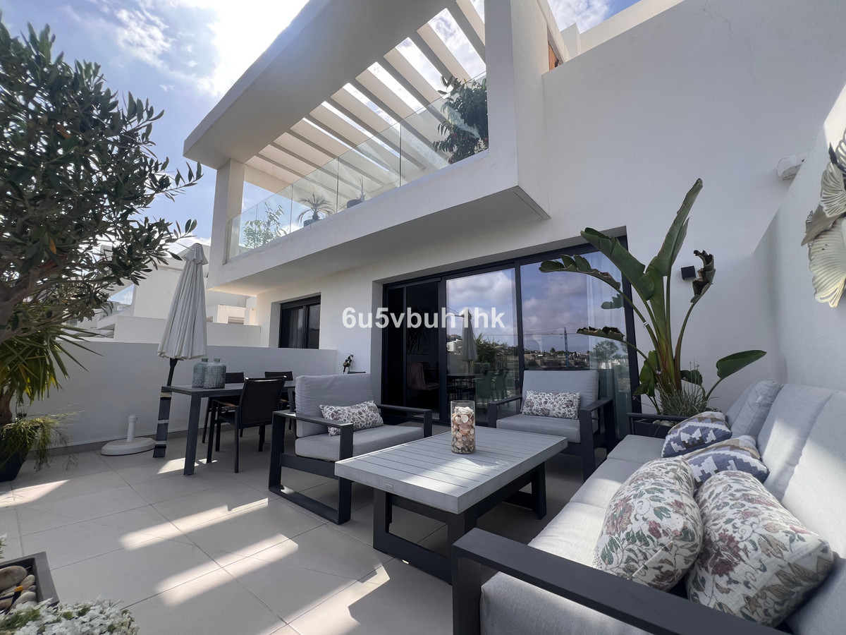 3 Bed Apartment for sale in Mijas Costa Costa Del Sol, Málaga, Spain