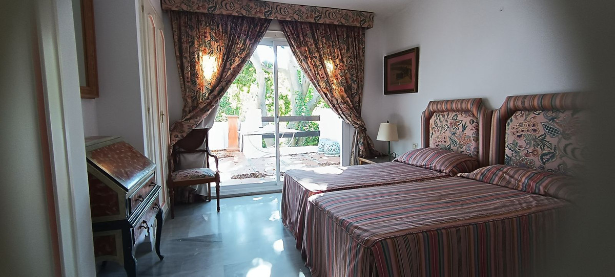 3 Bed Apartment for sale in Guadalmina Baja Costa Del Sol, Málaga, Spain
