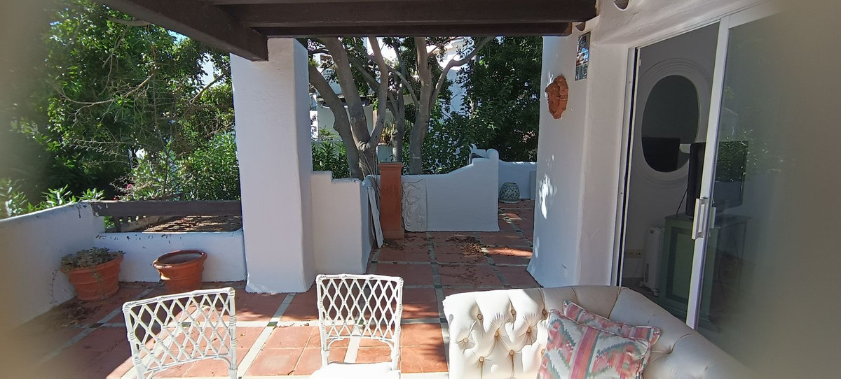3 Bed Apartment for sale in Guadalmina Baja Costa Del Sol, Málaga, Spain