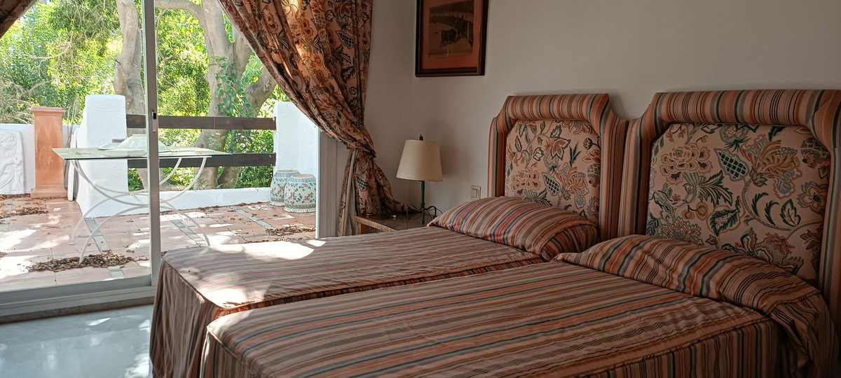 3 Bed Apartment for sale in Guadalmina Baja Costa Del Sol, Málaga, Spain