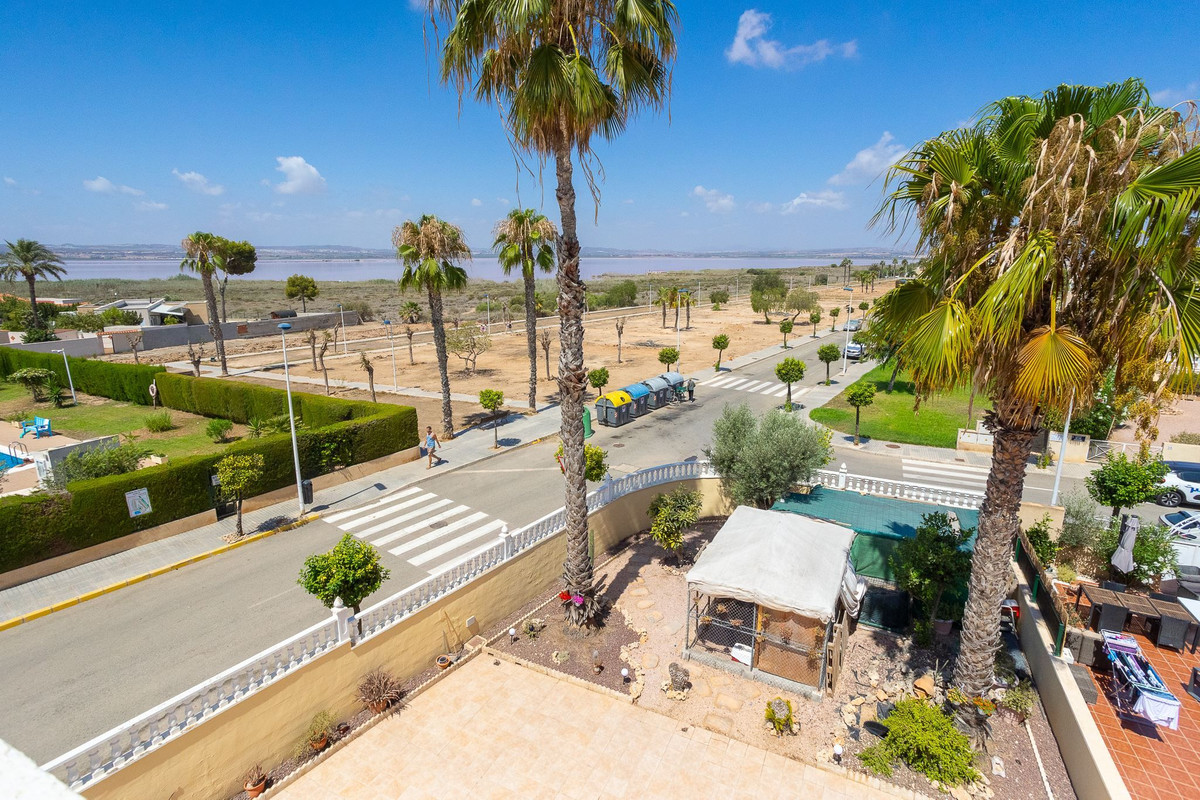 Se vende Villa - Chalet de 6 dormitorios en Costa Blanca, Alicante, España