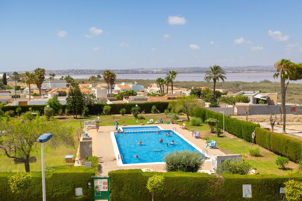Se vende Villa - Chalet de 6 dormitorios en Costa Blanca, Alicante, España