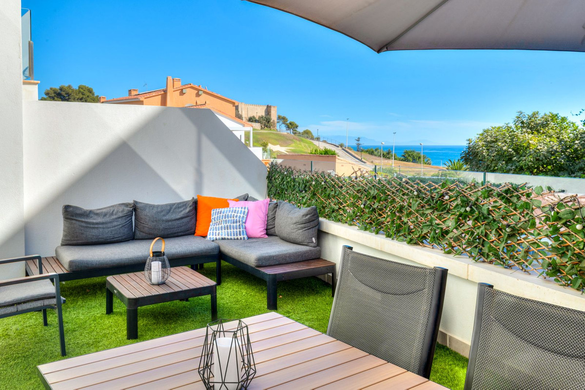 3 Bed Townhouse for sale in Fuengirola Costa Del Sol, Málaga, Spain