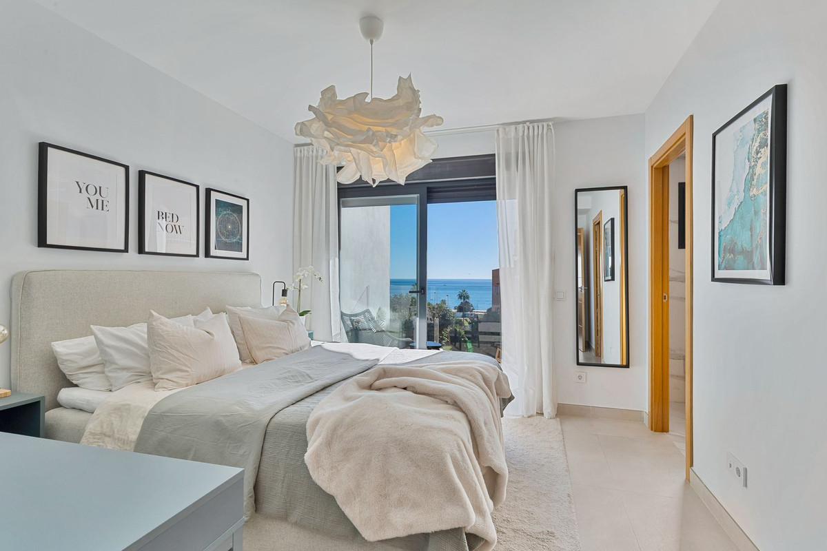 3 Bed Townhouse for sale in Fuengirola Costa Del Sol, Málaga, Spain