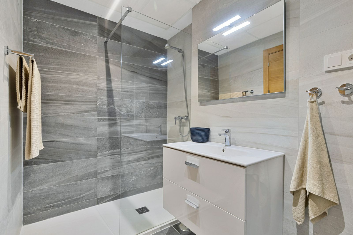 3 Bed Townhouse for sale in Fuengirola Costa Del Sol, Málaga, Spain