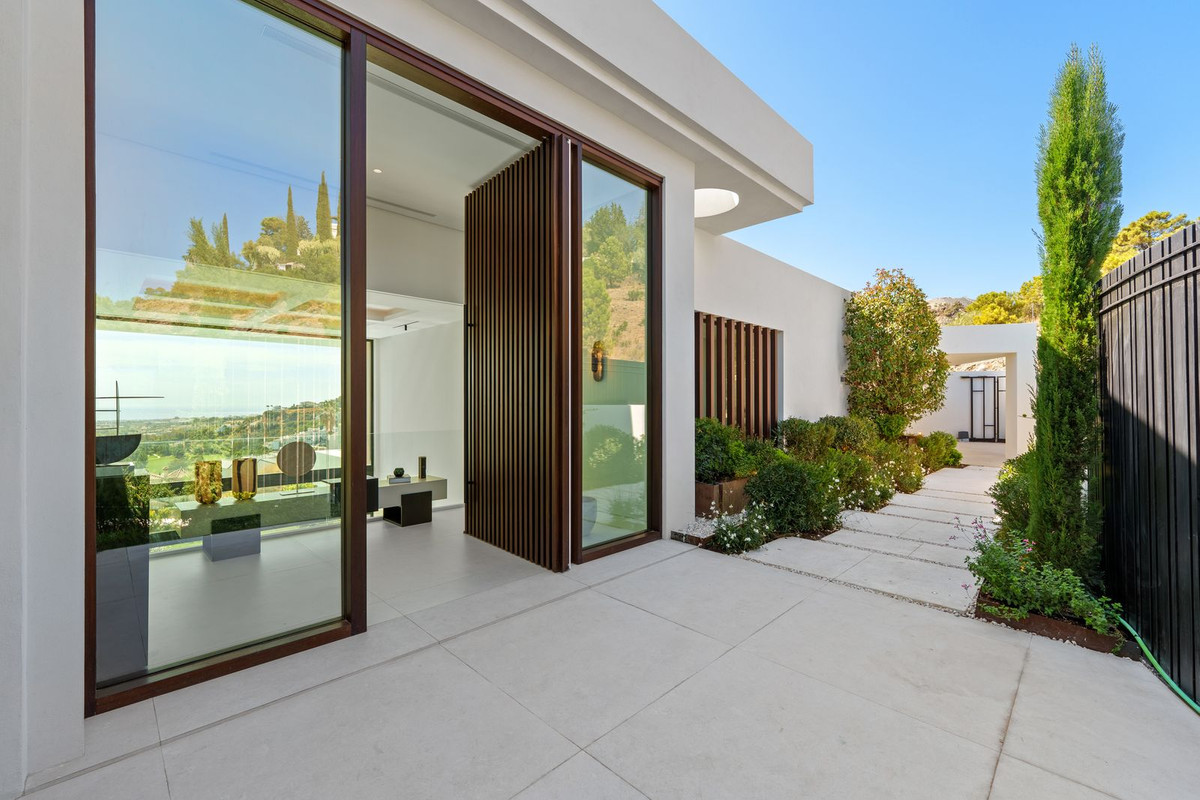 Se vende Villa - Chalet de 6 dormitorios en Costa Del Sol, Málaga, España