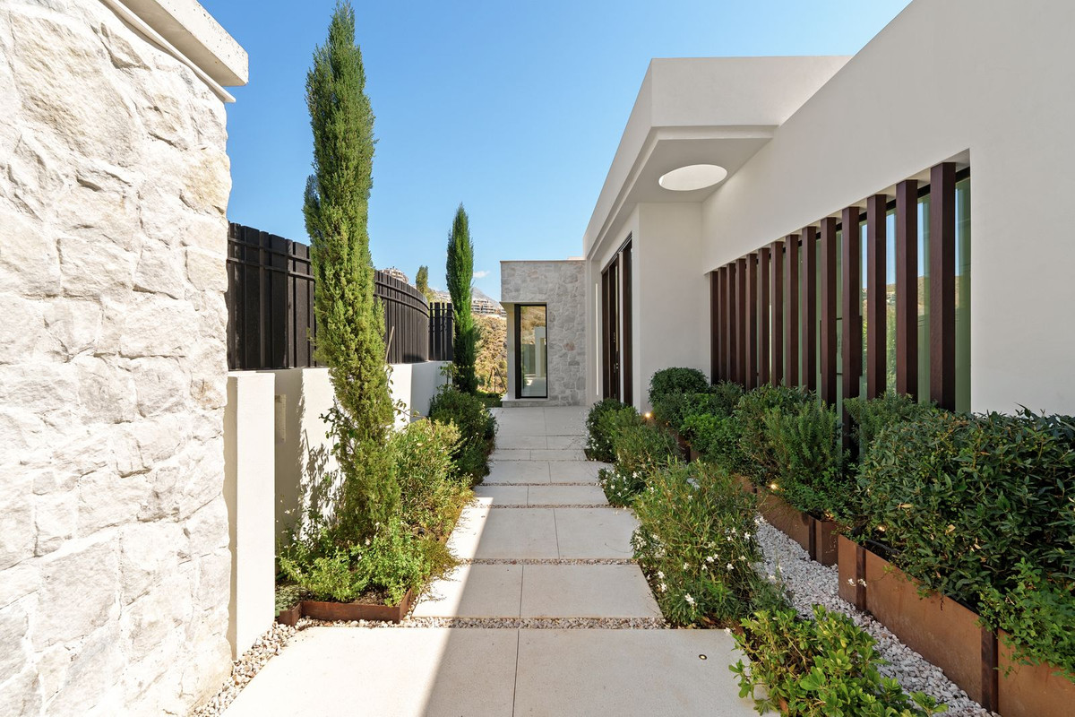 Se vende Villa - Chalet de 6 dormitorios en Costa Del Sol, Málaga, España