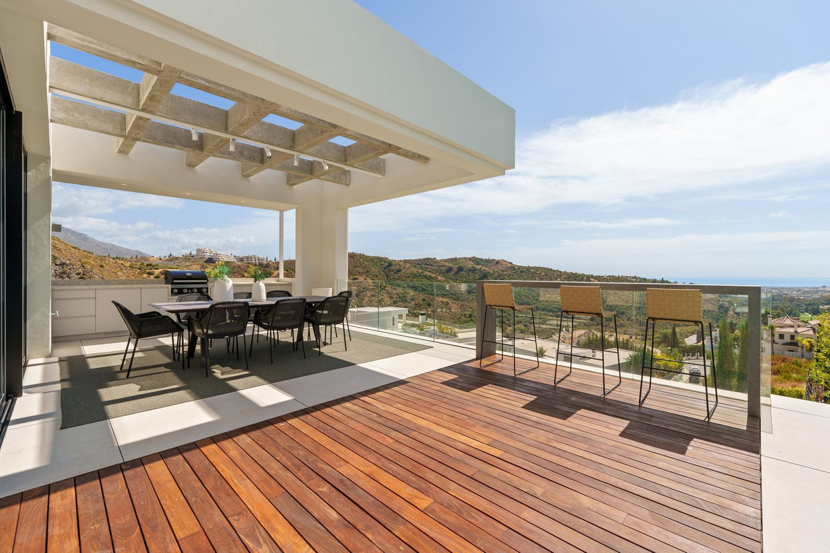 Se vende Villa - Chalet de 6 dormitorios en Costa Del Sol, Málaga, España