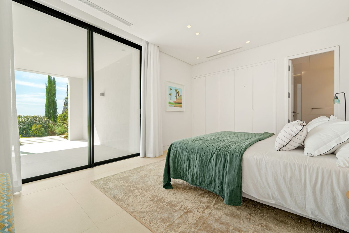Se vende Villa - Chalet de 6 dormitorios en Costa Del Sol, Málaga, España