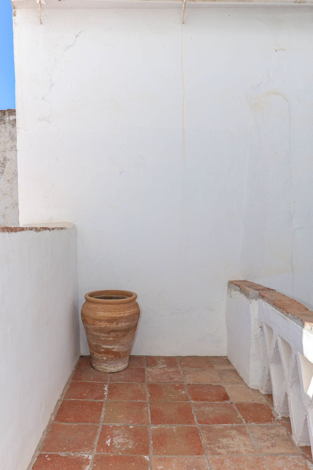 7 Bed Townhouse for sale in Casarabonela Costa Del Sol, Málaga, Spain