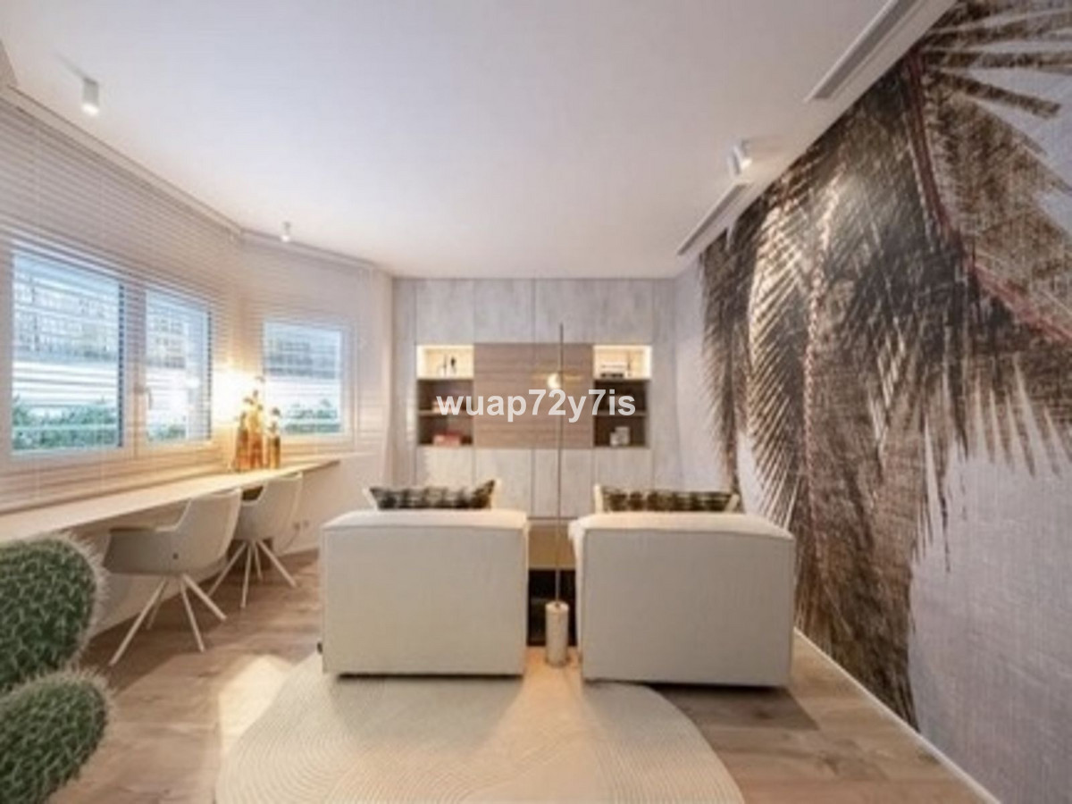 Se vende Villa - Chalet de 4 dormitorios en Costa Del Sol, Málaga, España