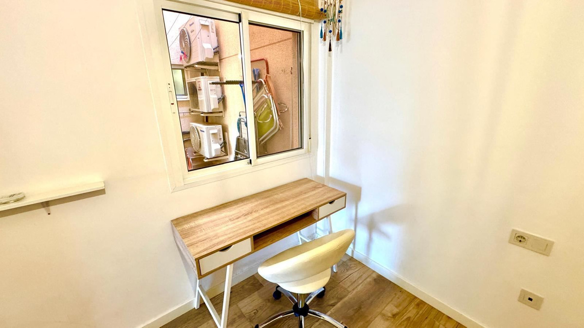 Se vende Apartamento Planta Media de 2 dormitorios en Costa Blanca, Alicante, España