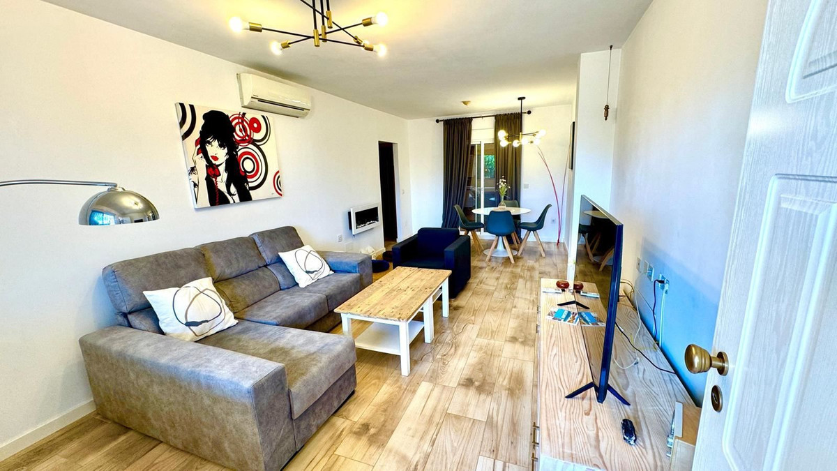 Se vende Apartamento Planta Media de 2 dormitorios en Costa Blanca, Alicante, España