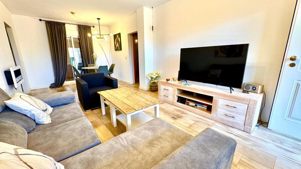 Se vende Apartamento Planta Media de 2 dormitorios en Costa Blanca, Alicante, España